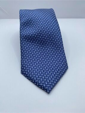 Bloomingdale's Men's Navy Blue Textured Woven Tie